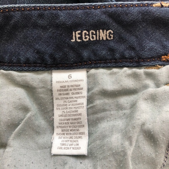 American Eagle Jeggings - Picture 2 of 4